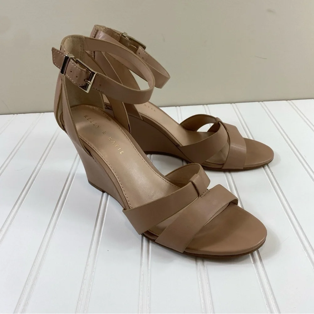Kelly & Katie Women’s Brown Tan Buckle Ankle Wedge Heels Shoes‎ Sz 10M